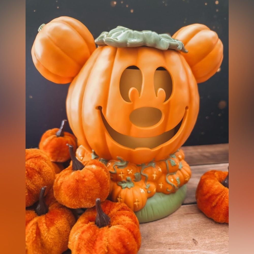 Mickey Mouse Jack-O’-Lantern – Scentsy Warmer- New in Box- $75 - Picture 6 of 13